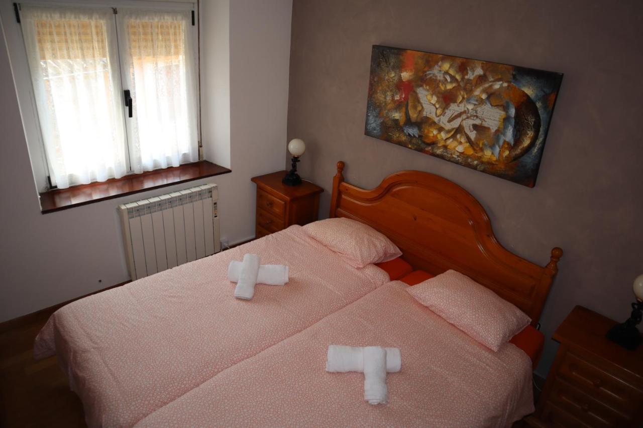 Casa Rural Cares Santa Maria de Valdeon 外观 照片