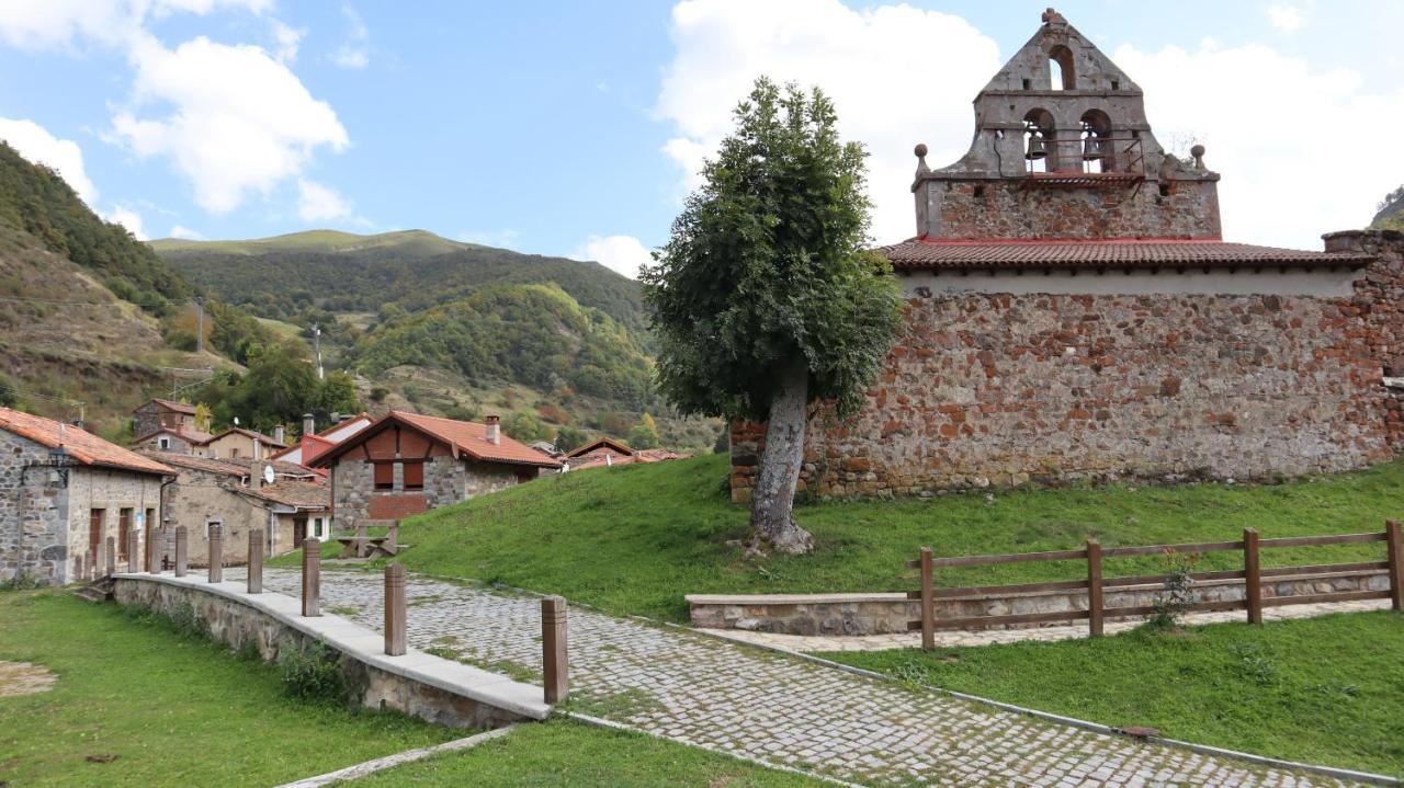 Casa Rural Cares Santa Maria de Valdeon 外观 照片